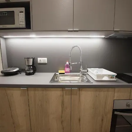 Ornament Suites, Nilie Hospitality Mgmt Apartamento